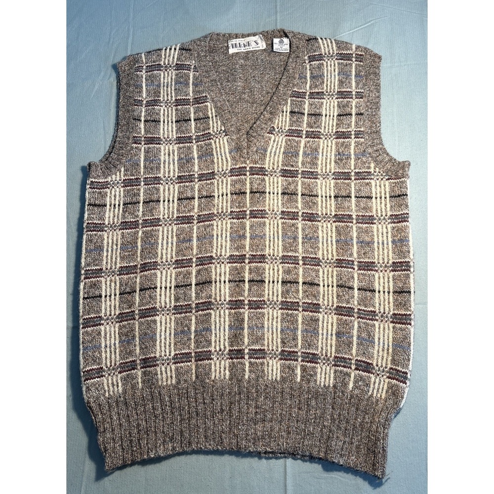 Filenes Mens Brown Plaid V-Neck Sweater Vest 100% Virgin Wool Italy Size M